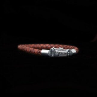 XS Leather Cognac/klein stoertje